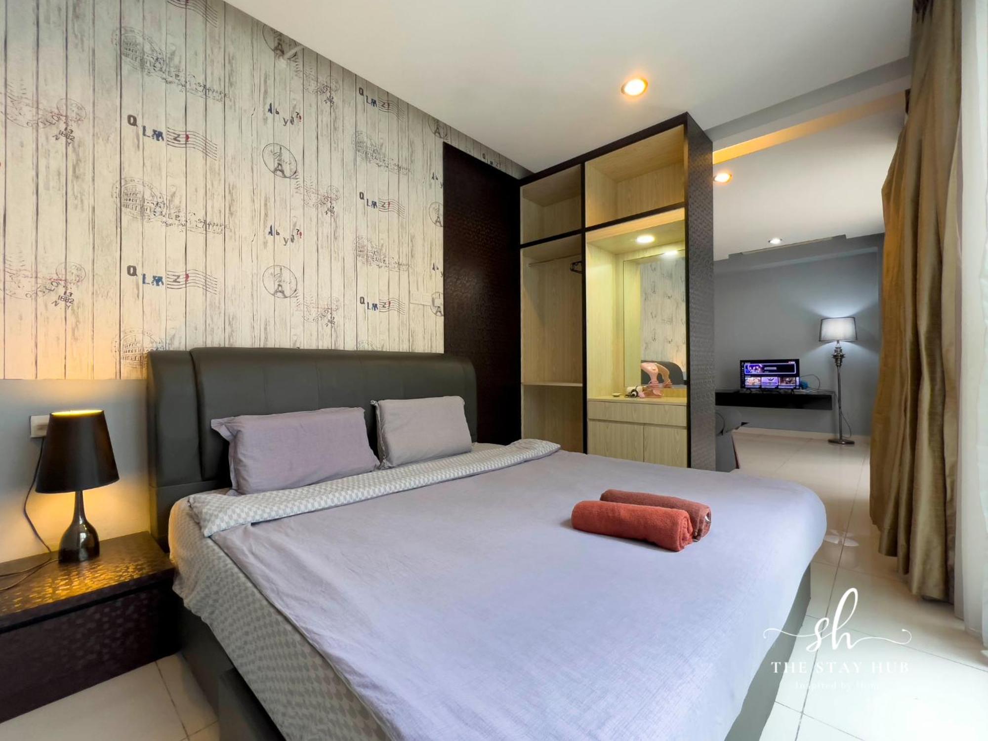 Apartemen Regalia The Sky Pool